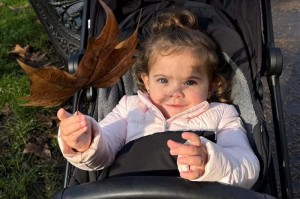 亿万28下载-阿圭罗带娃日常曝光|塞尔吉奥·阿圭罗|足球|阿奎罗_新浪体育_新浪新闻