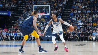 亿万28下载-拉塞尔期待搭档戈贝尔 豪言新赛季将赢下60胜